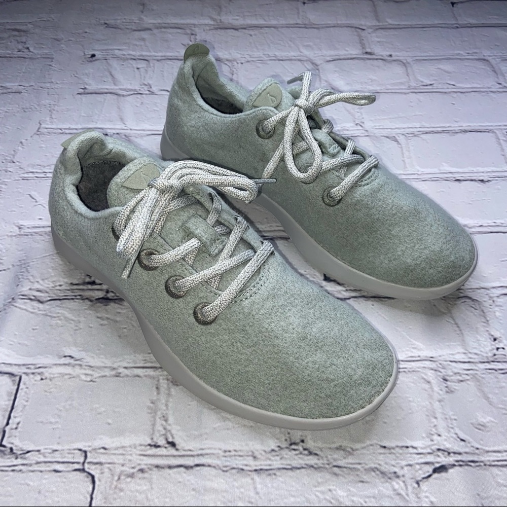 Allbirds Women's Wool Runners Natural Light Grey/Grey Sole Shoe Size 8